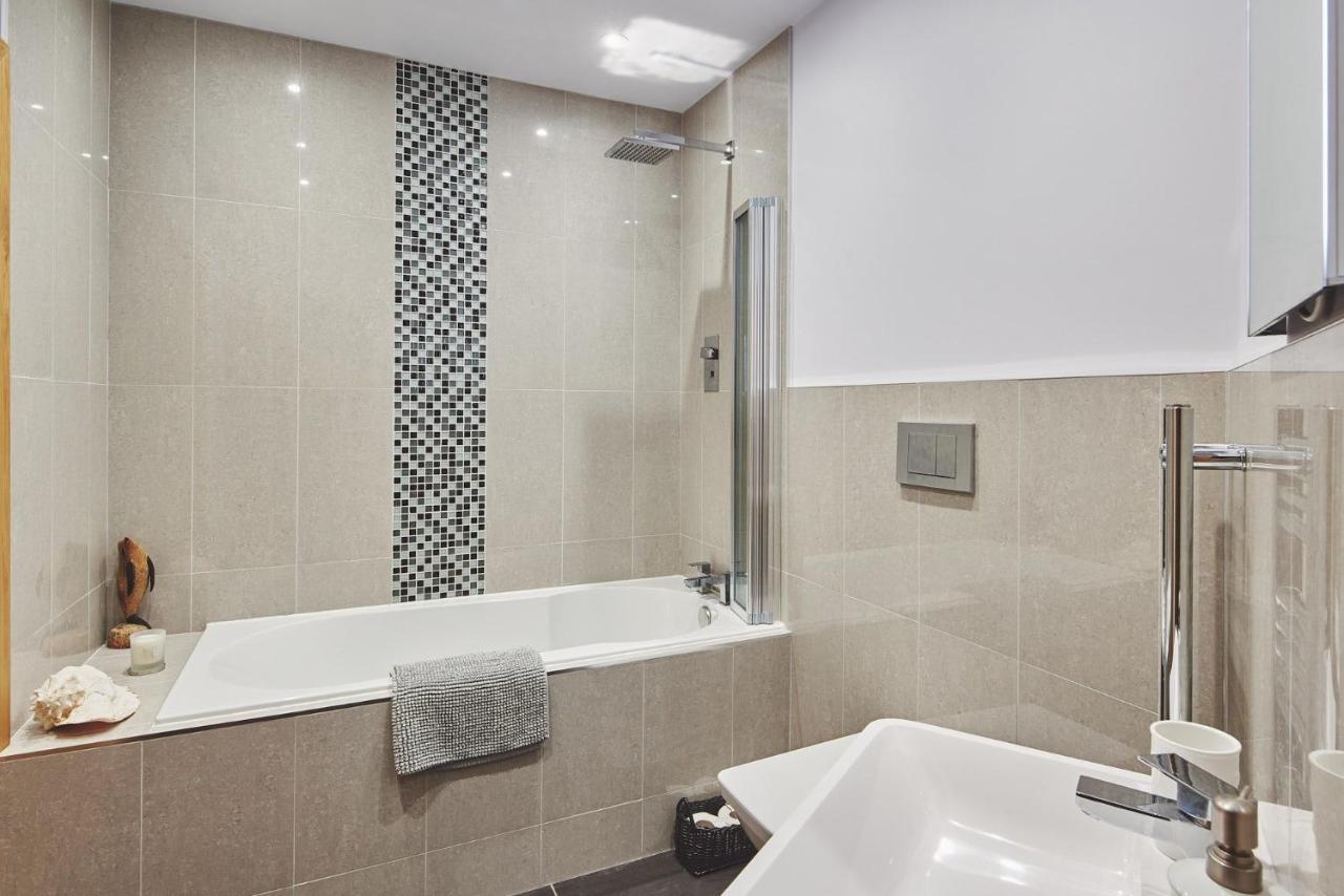 Woodland House Villa Belbroughton Bagian luar foto